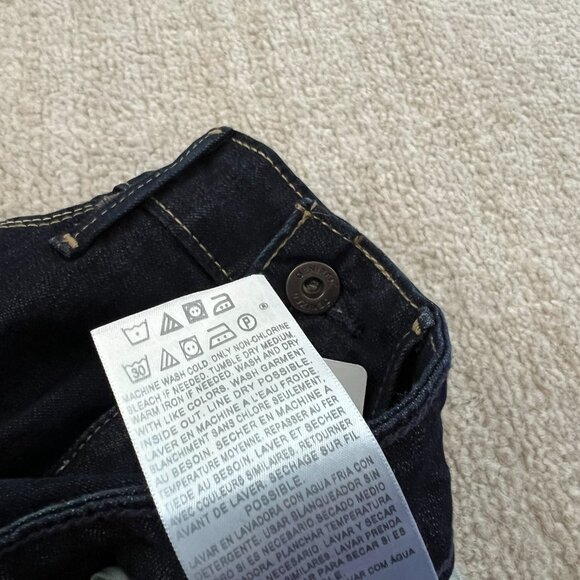 NWT Levi’s Denizen Blue Modern Skinny Jeans 4 Short - Picture 11 of 11